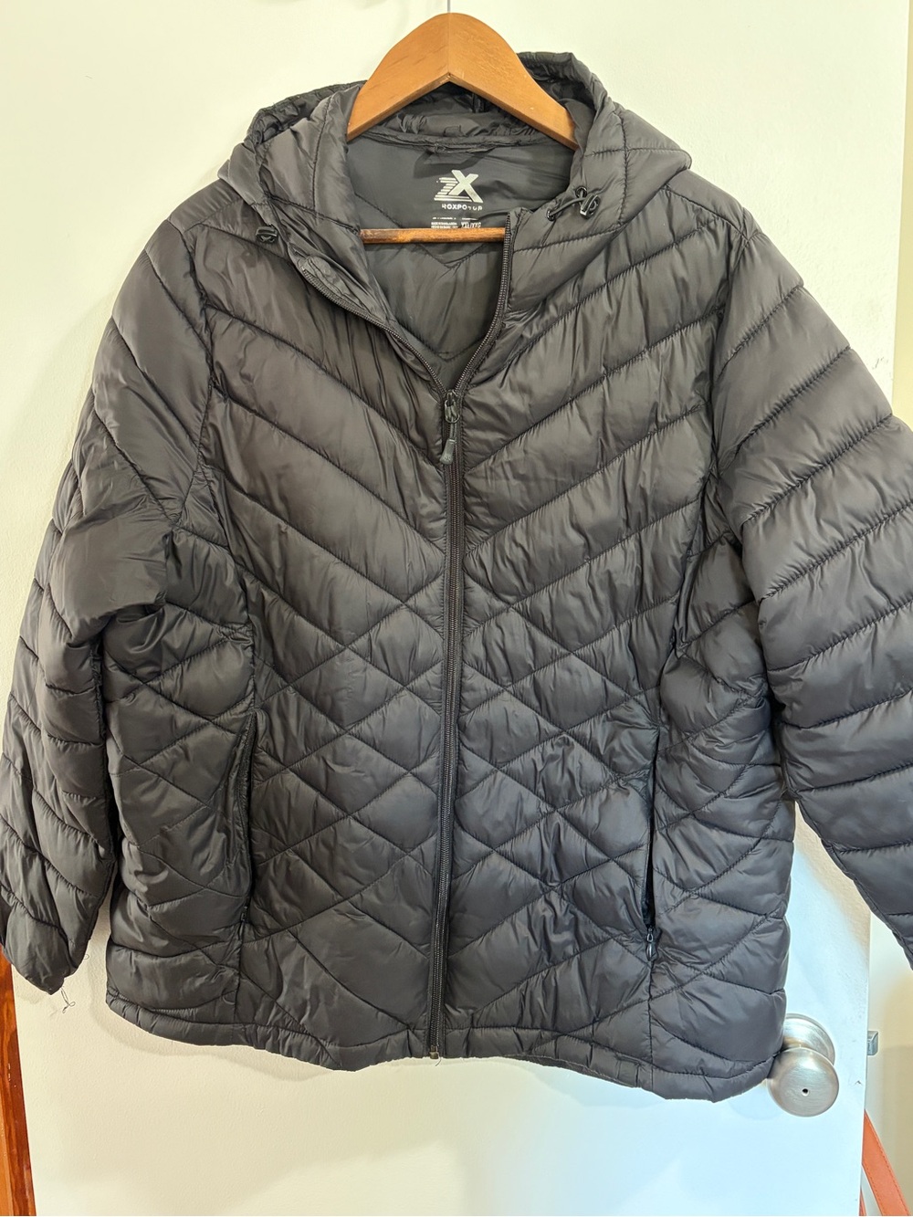 2XU Women's Hooded Quilted Puffer Jacket - Charcoal Black